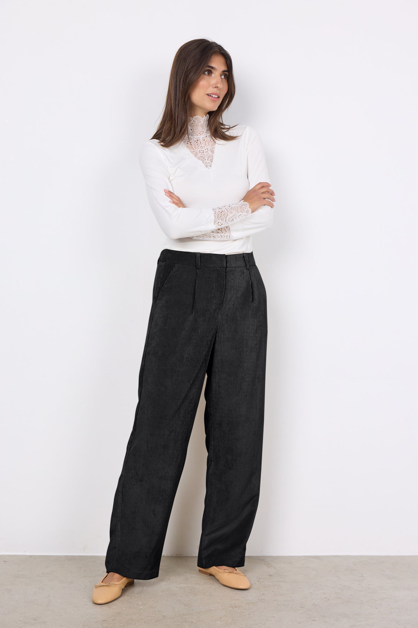 SOYA CONCEPT Marica 20 Off White V Neck Lace Longsleeve Top
