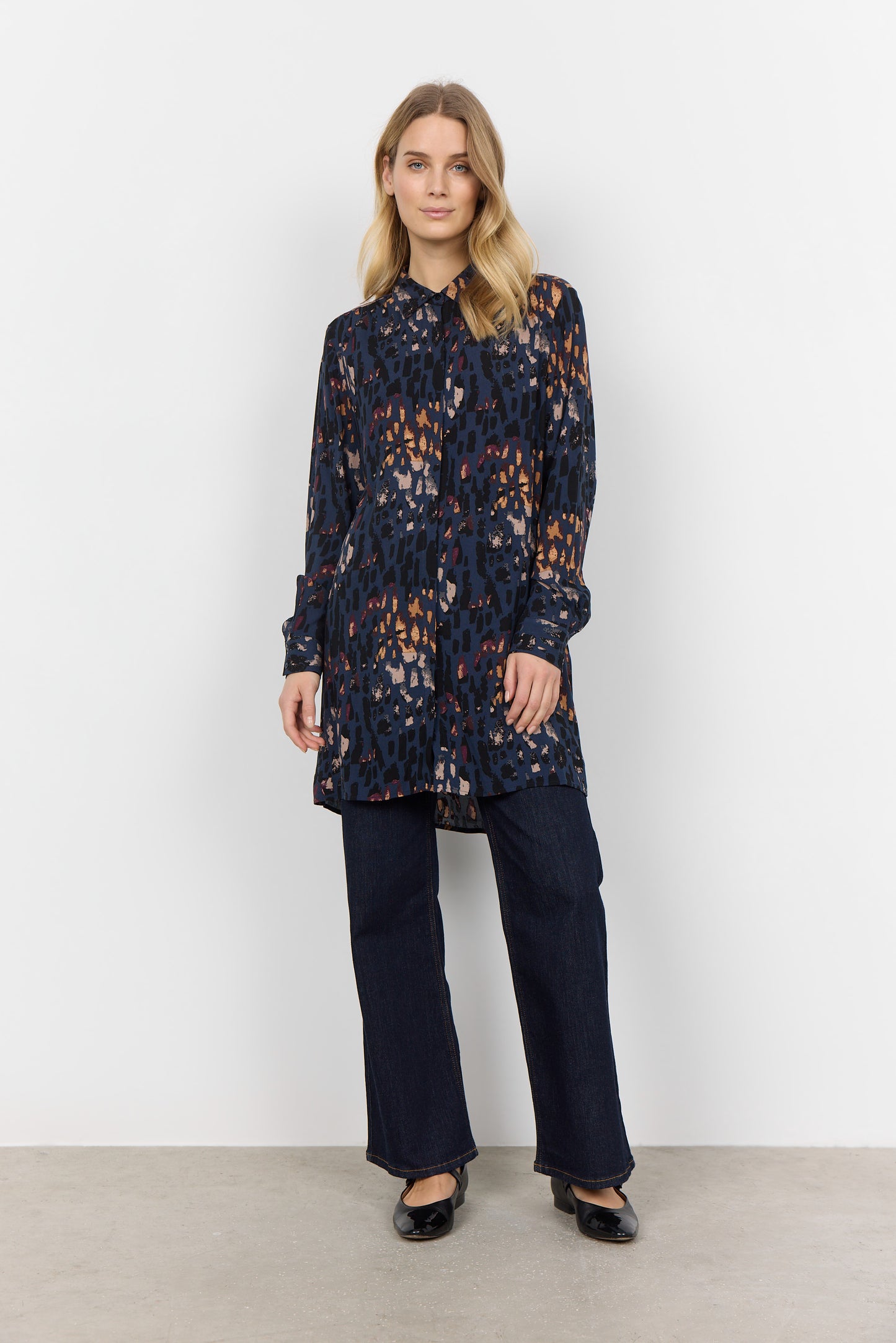 SOYA CONCEPT IMA 2 Blue Iris Print Button Down Tunic Blouse