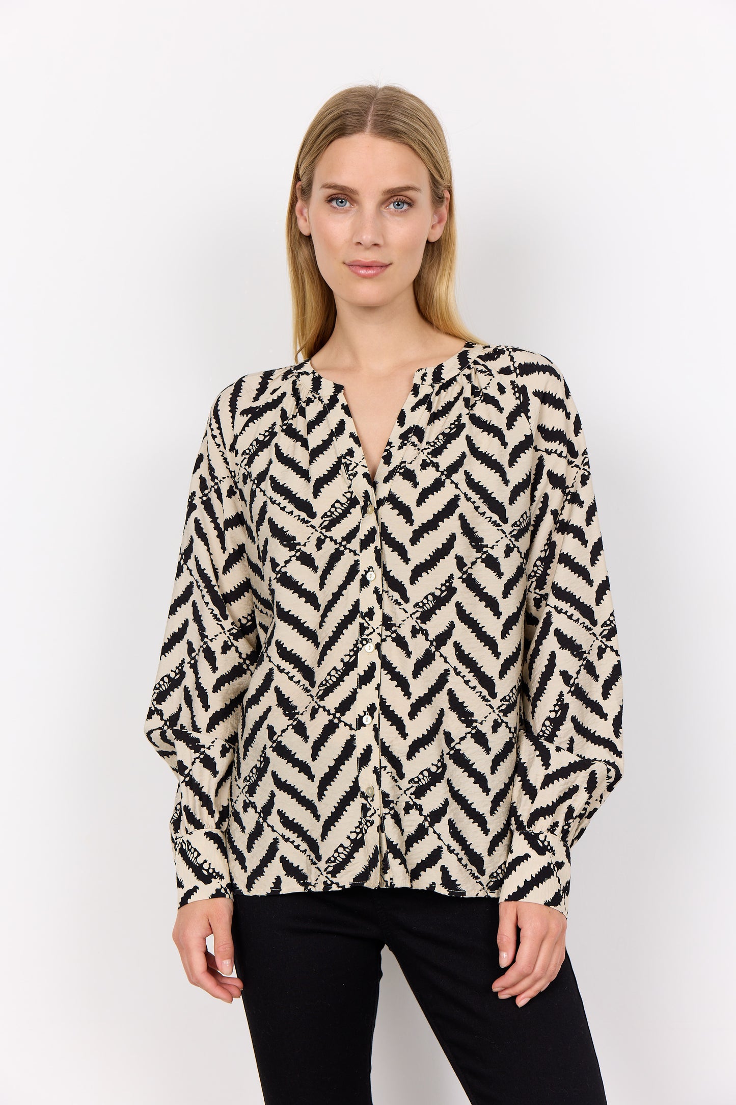 SOYA CONCEPT Inarose Black & Cream Print Button Down Blouse