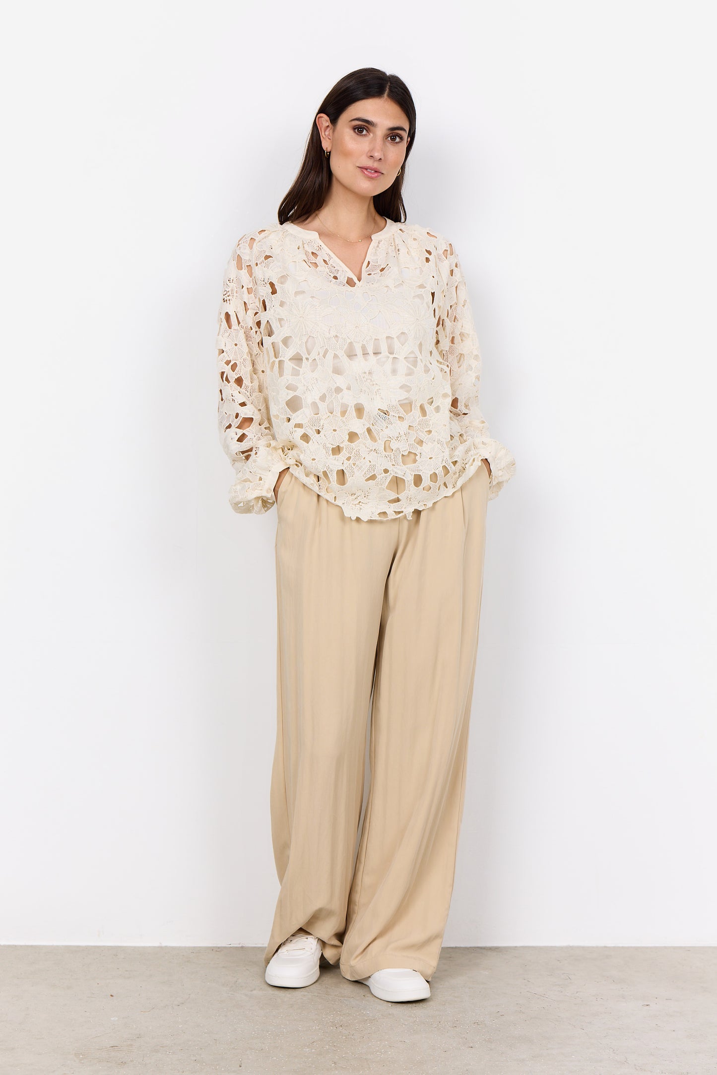 SOYA CONCEPT PAJA 1 Cream Floral Crochet Lace Blouse