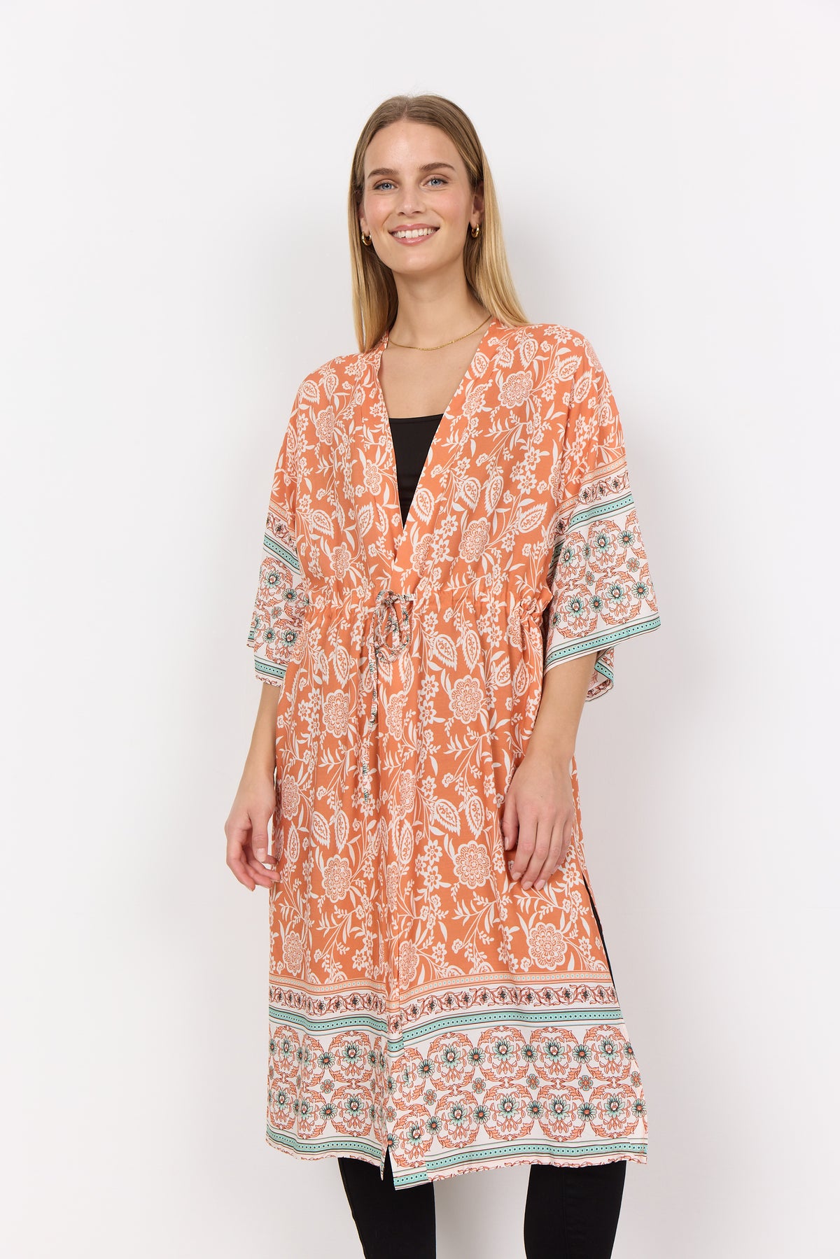 SOYA CONCEPT Kimono à imprimé floral cachemire Enel Papaya