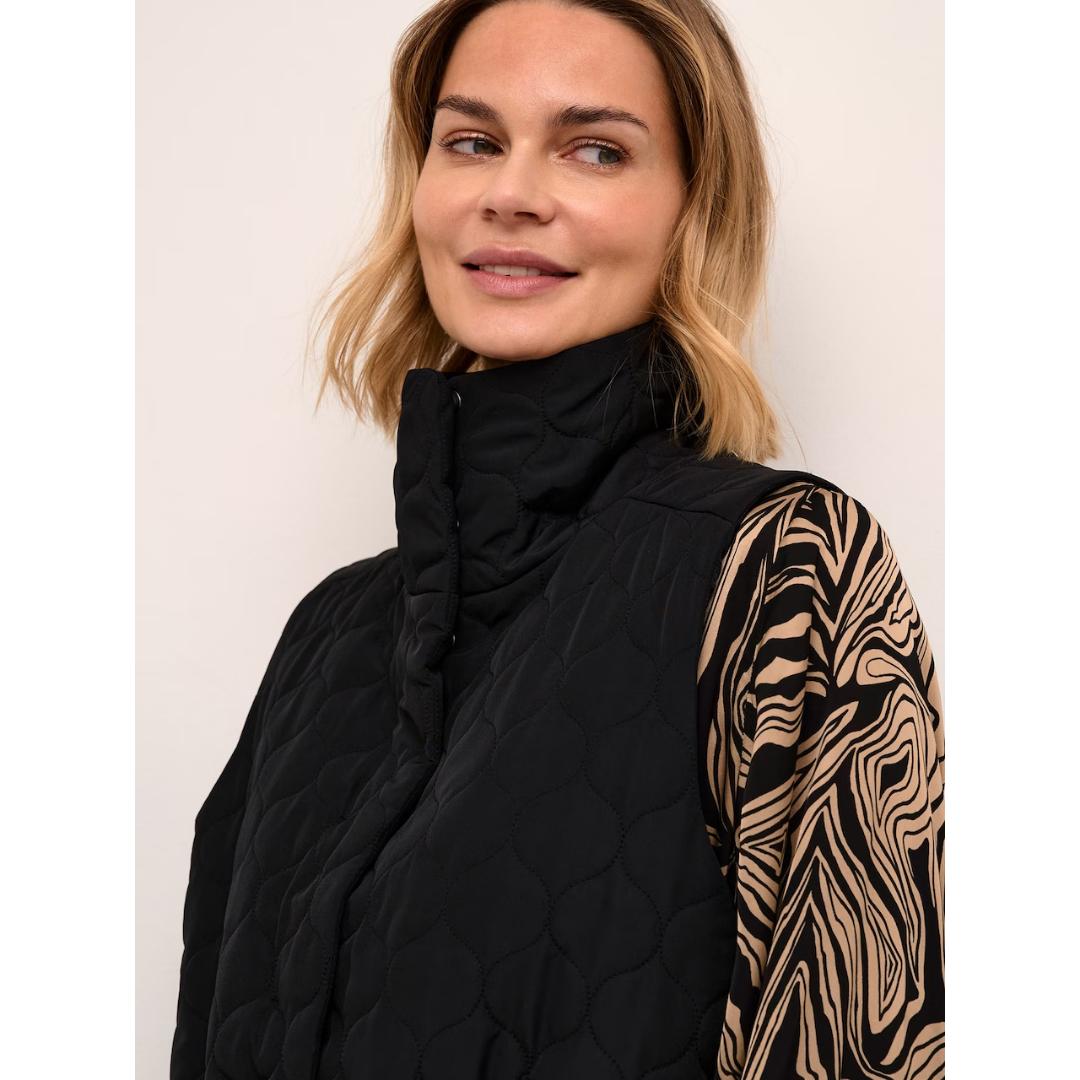 CULTURE Black Donia Light Quilted Vest