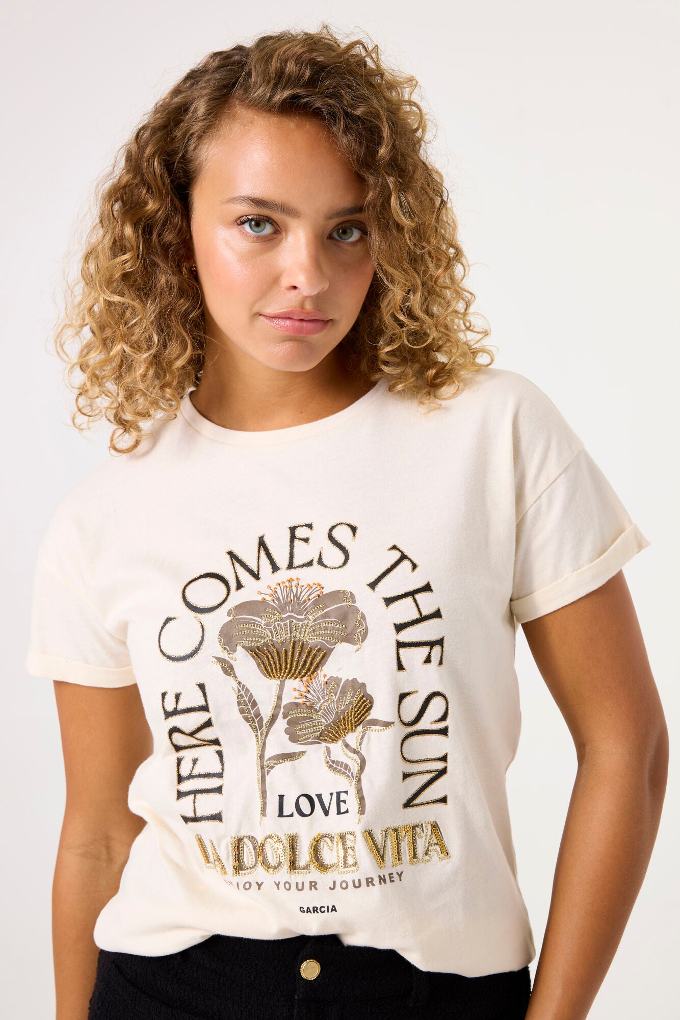 GARCIA ''Here Comes The Sun'' Whitecap Graphic T Shirt
