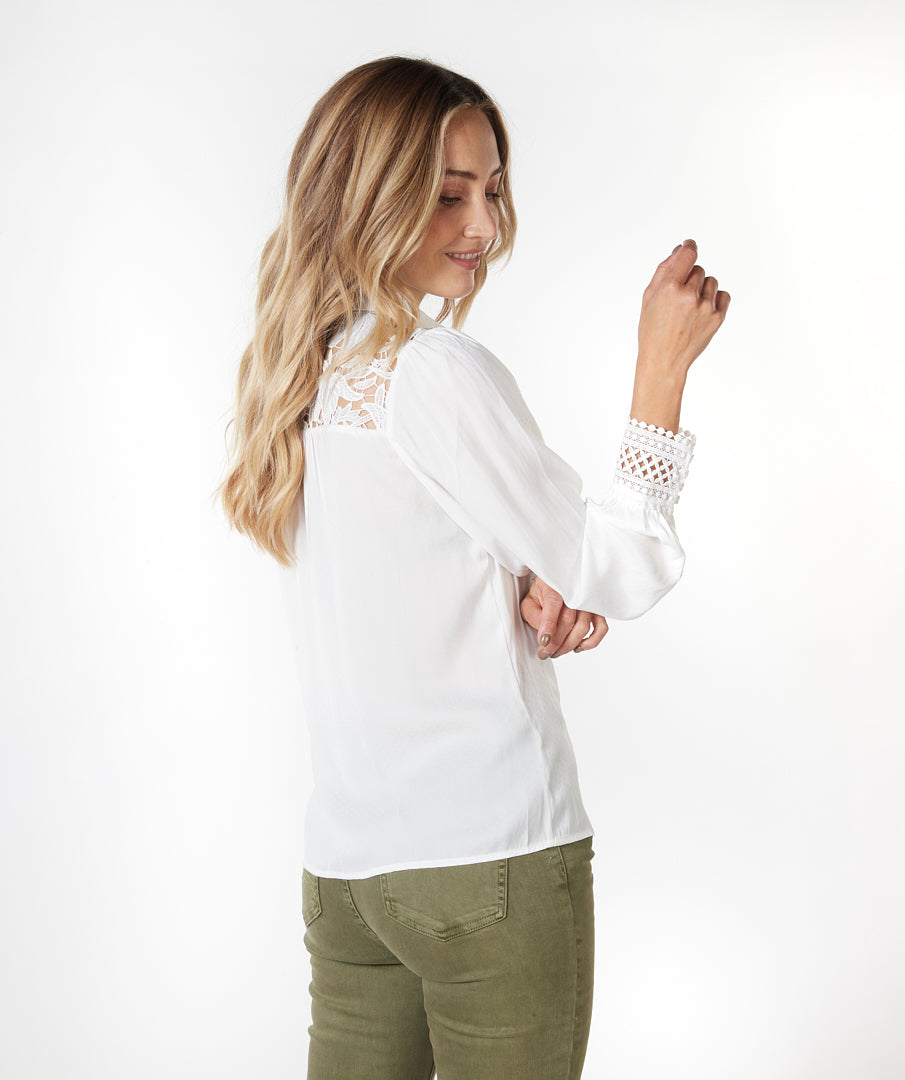 ESQUALO White Crochet Lace Blouse