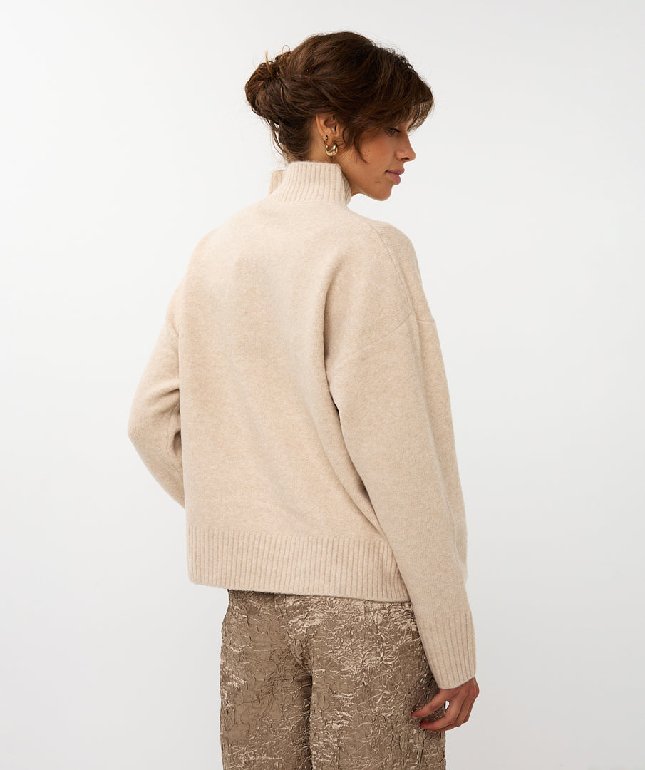 ESQUALO CAMILLA Cream Gold Button Knit
