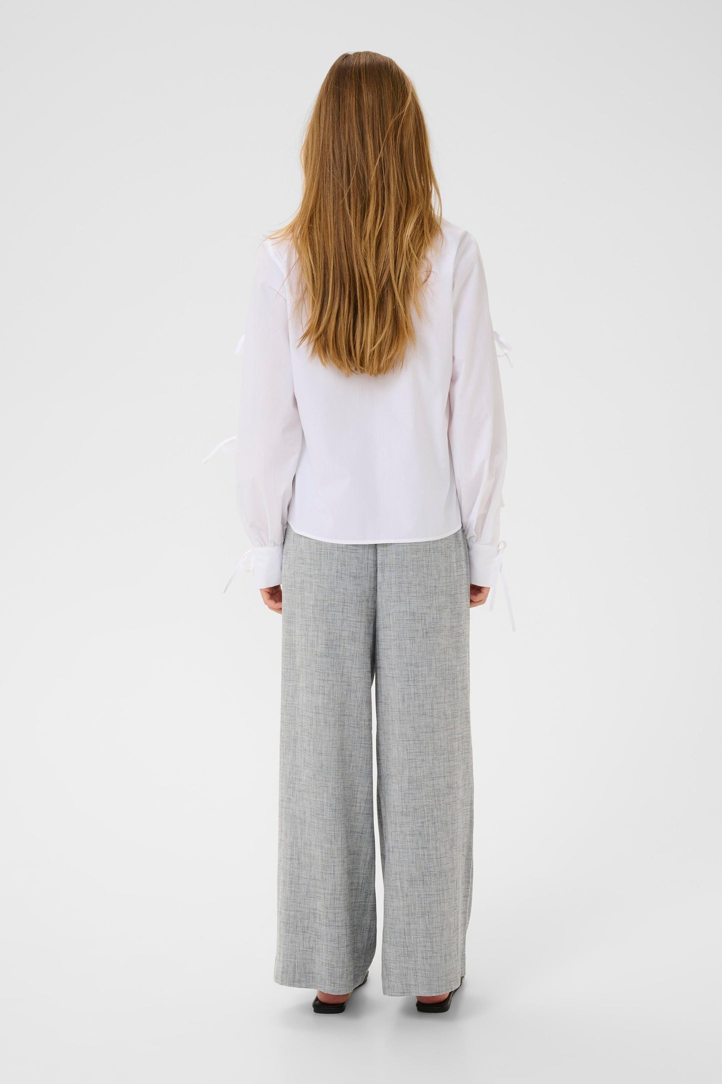 KAFFE SARA Crisp White Tie-Sleeve Blouse – Modern Minimalism with a Soft Feminine Twist