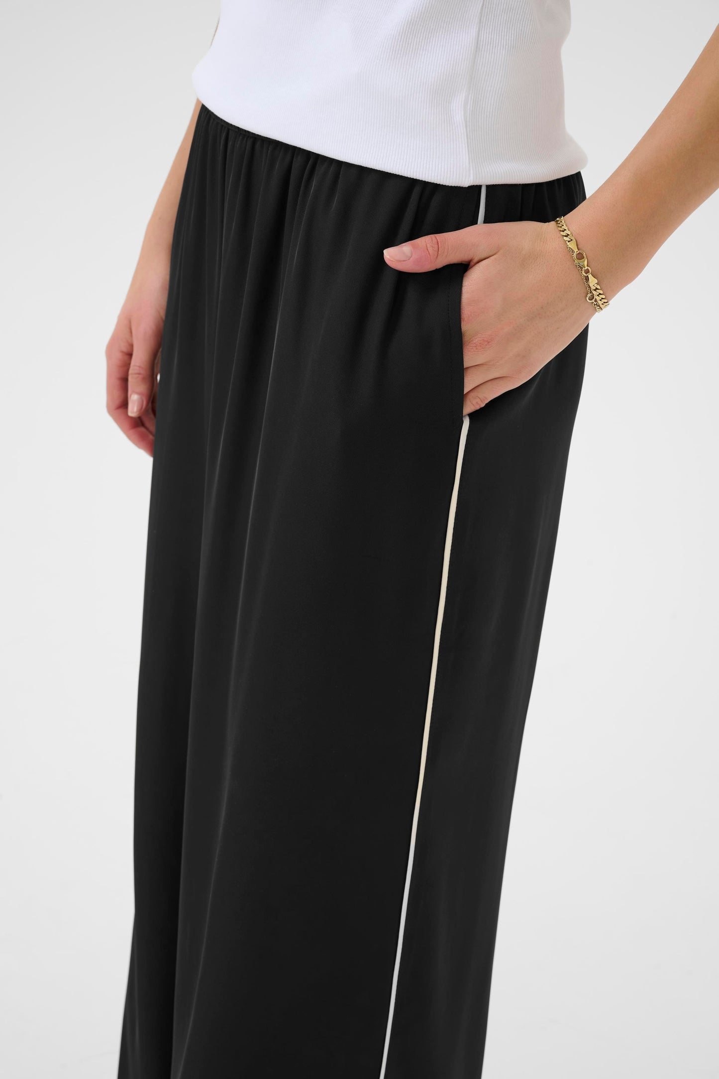 KAFFE TESSA Black Piped Wide-Leg Trousers