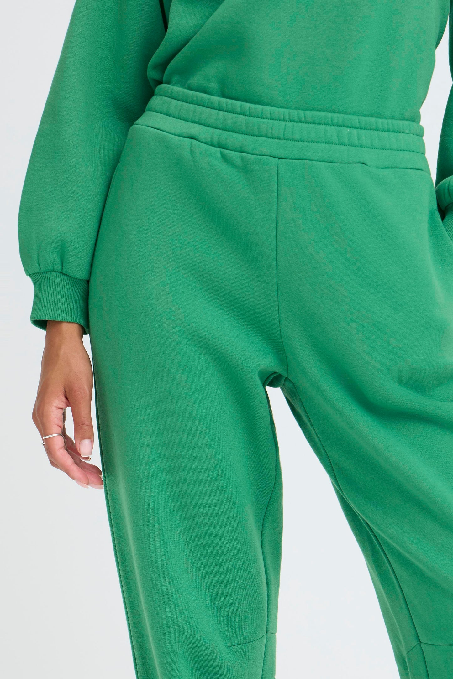 B.YOUNG MILEY Kelly Green Sweatpants – Relaxed Fit Soft Joggers