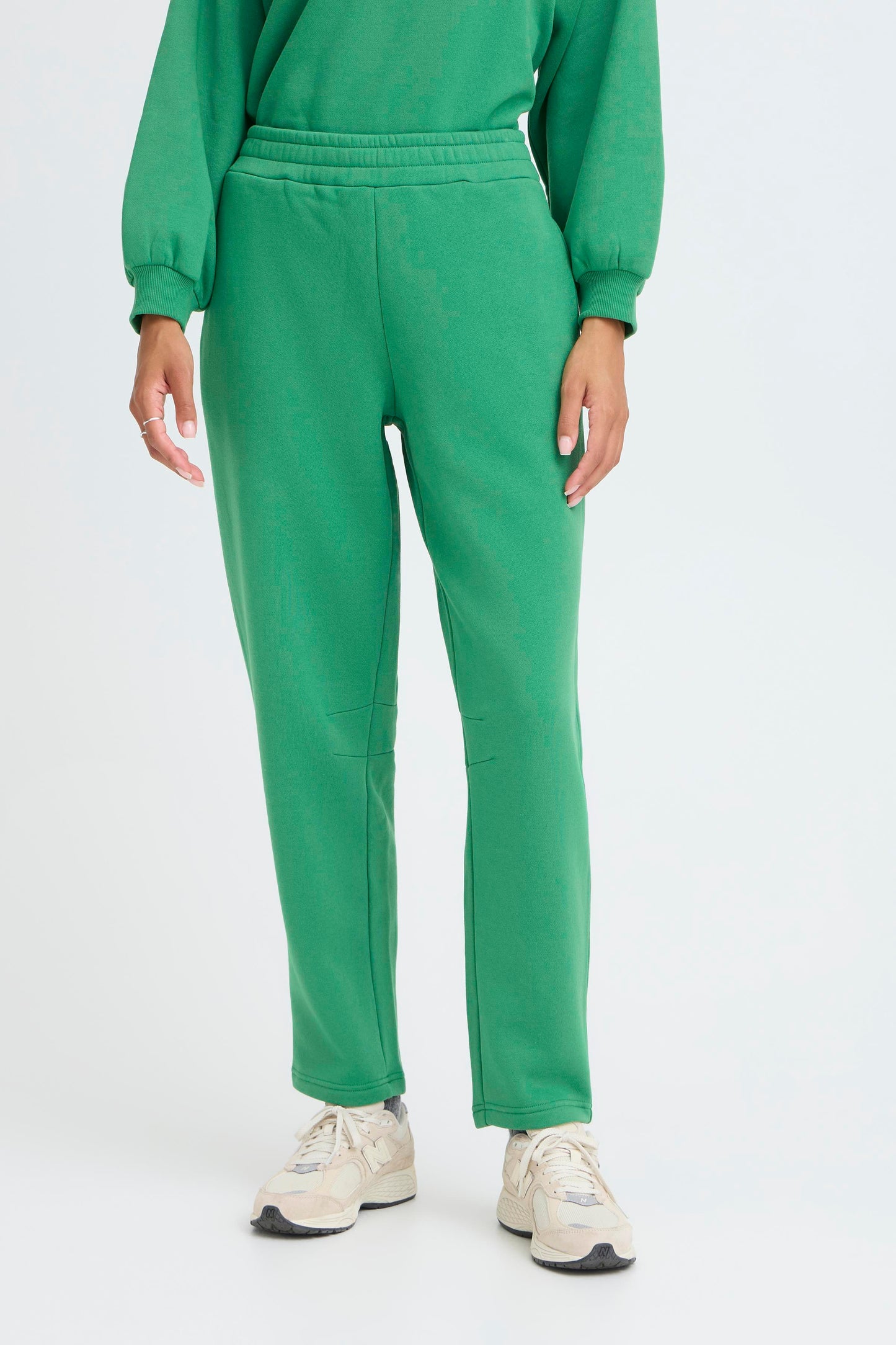 B.YOUNG MILEY Kelly Green Sweatpants – Relaxed Fit Soft Joggers
