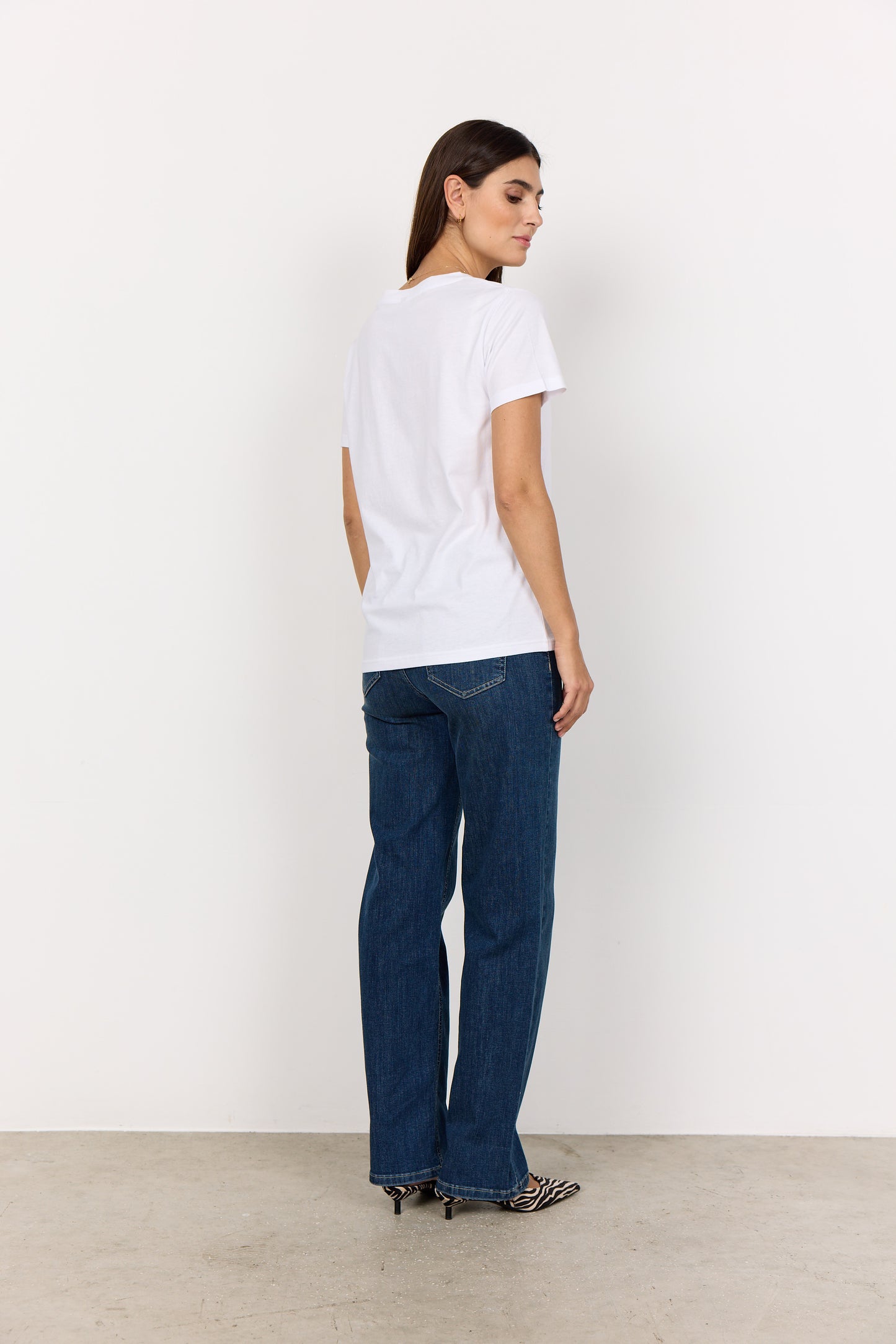 SOYA CONCEPT Derby Crisp White 100% Organic Cotton V Neck T-Shirt