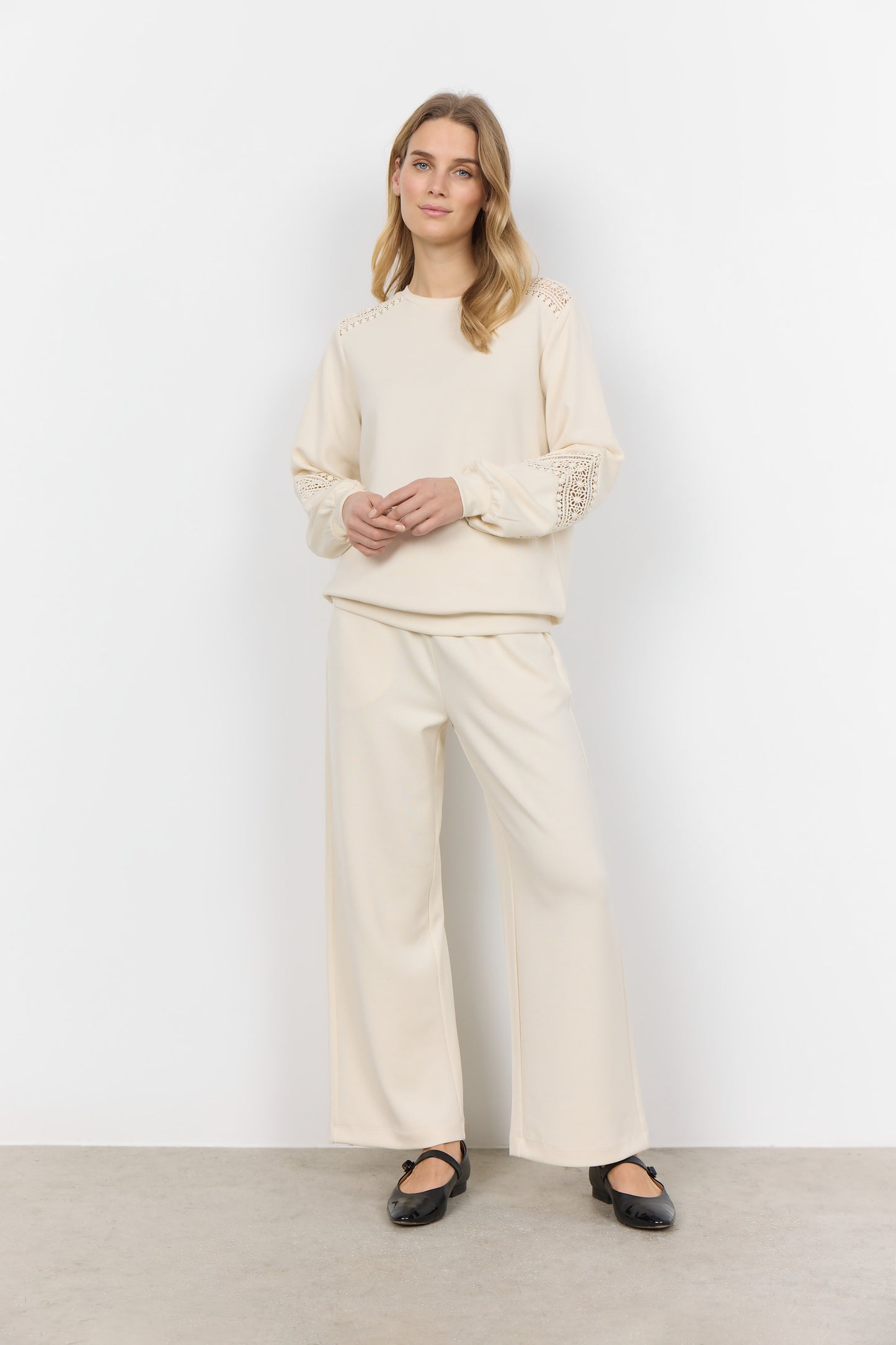 SOYA CONCEPT Banu 193 Cream Crocheted Lace Crewneck