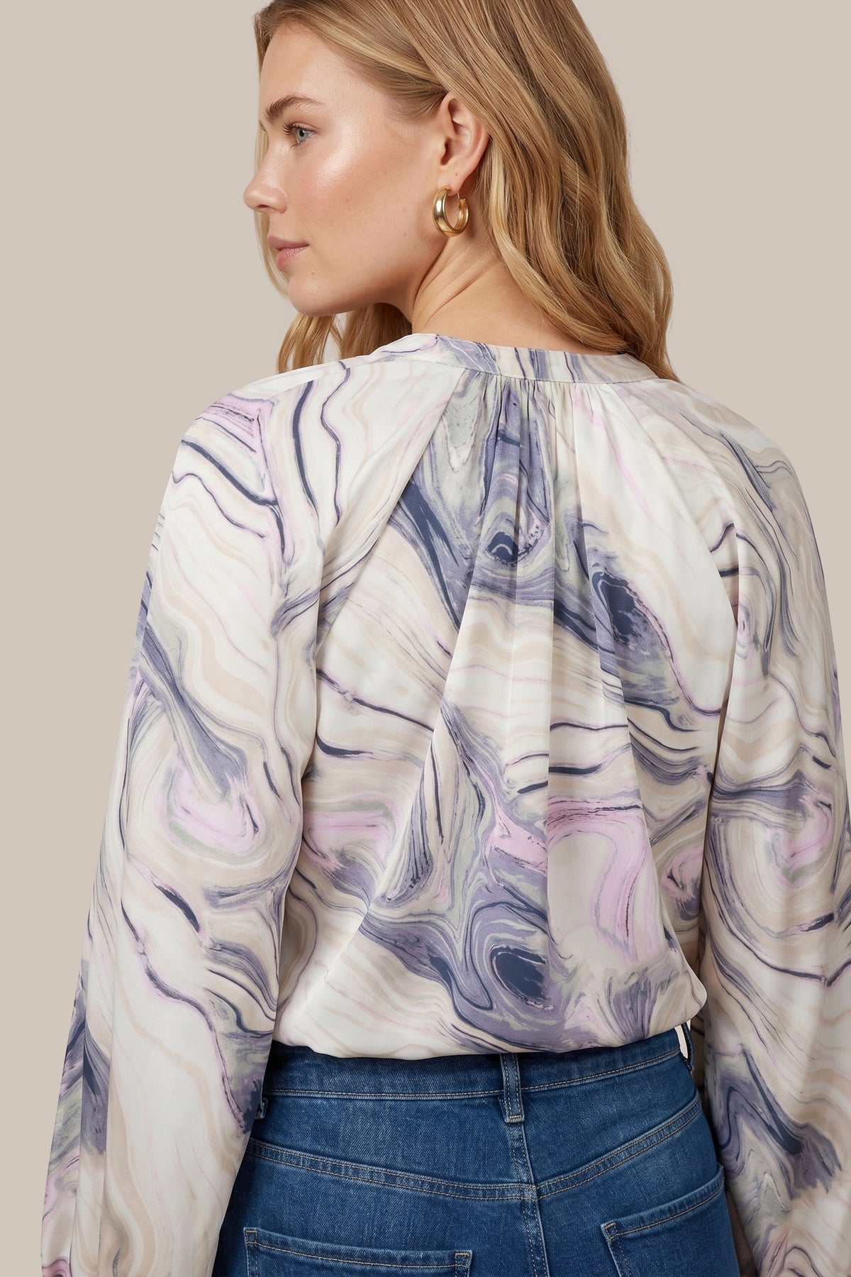 C&S THE LABEL LIVELY Abstract Marble Print Blouse