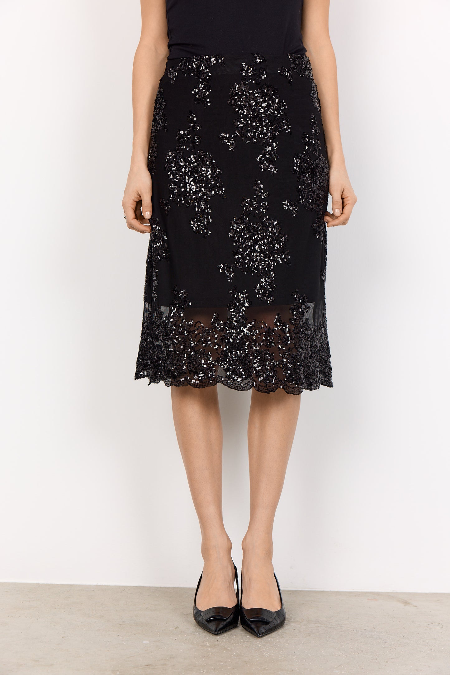 SOYA CONCEPT AUBE Black Floral Sequin Mesh Skirt