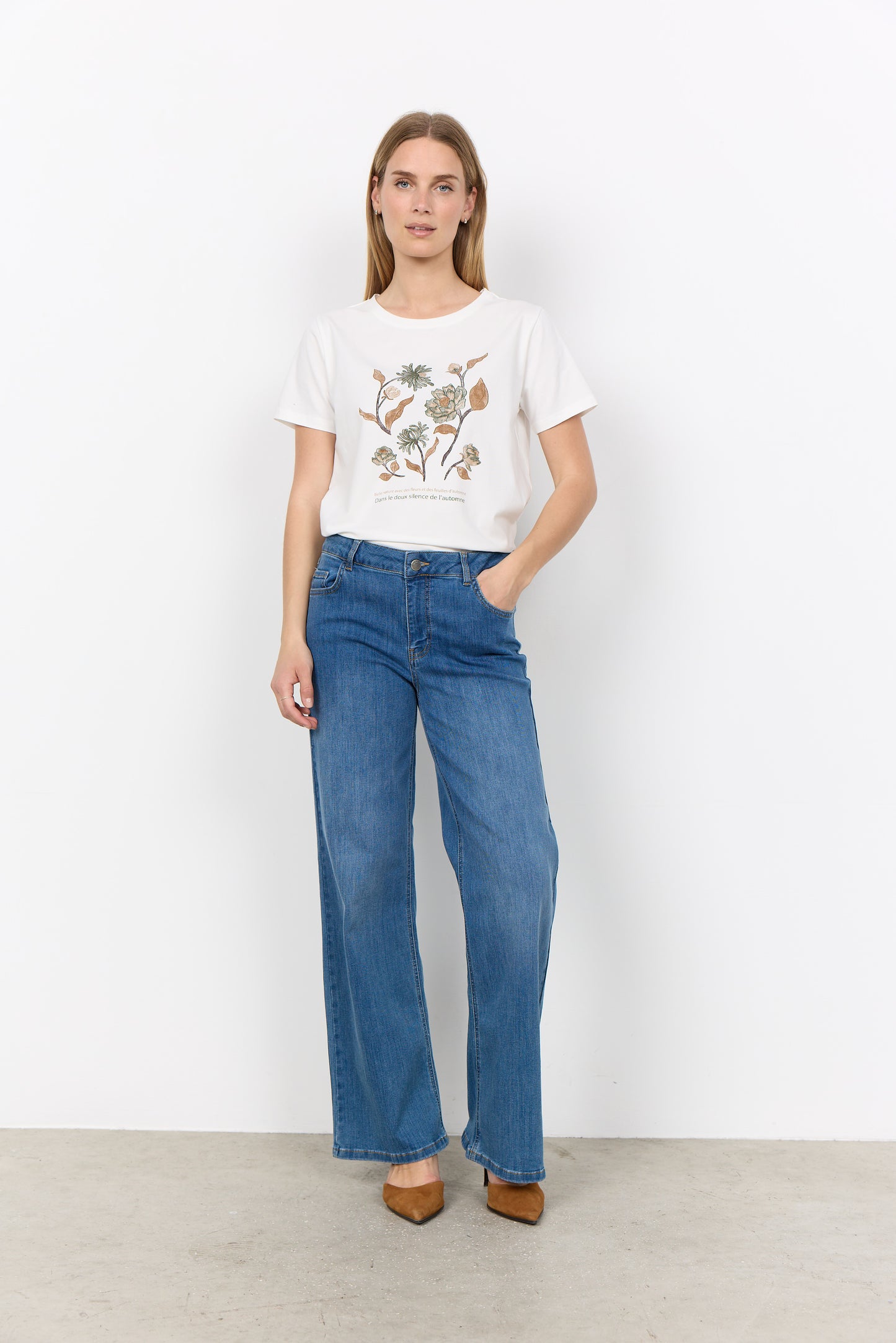 SOYA CONCEPT Rina Art Floral Print Tee