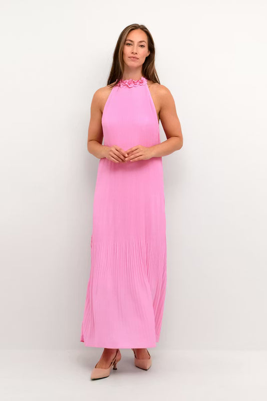 CREAM BELLA Pink Dress – Plissé Crinkle Floral Neckline Sleeveless Long Dress