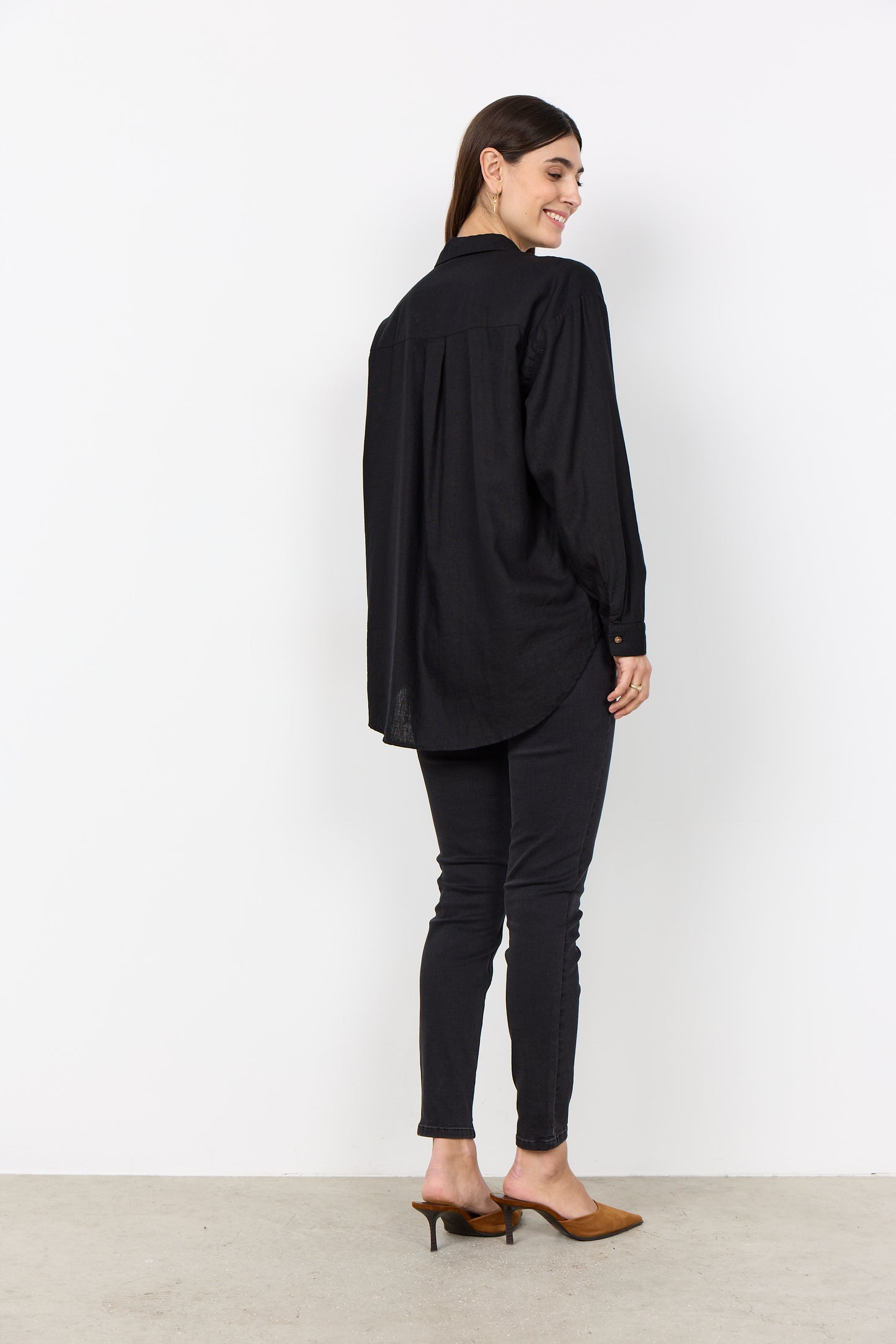 SOYA CONCEPT Ina Black Linen Blend Button Down Blouse