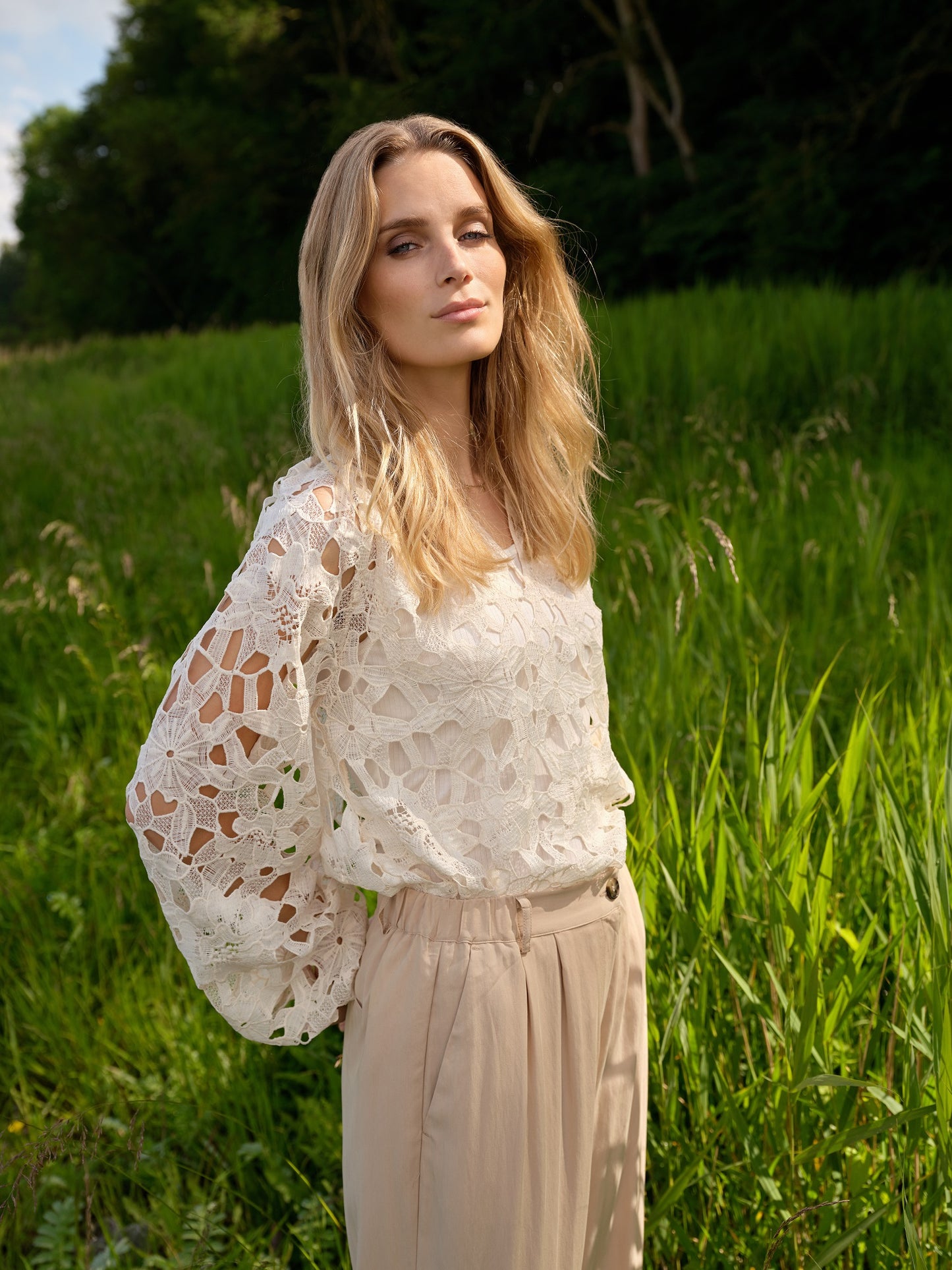 SOYA CONCEPT PAJA 1 Cream Floral Crochet Lace Blouse