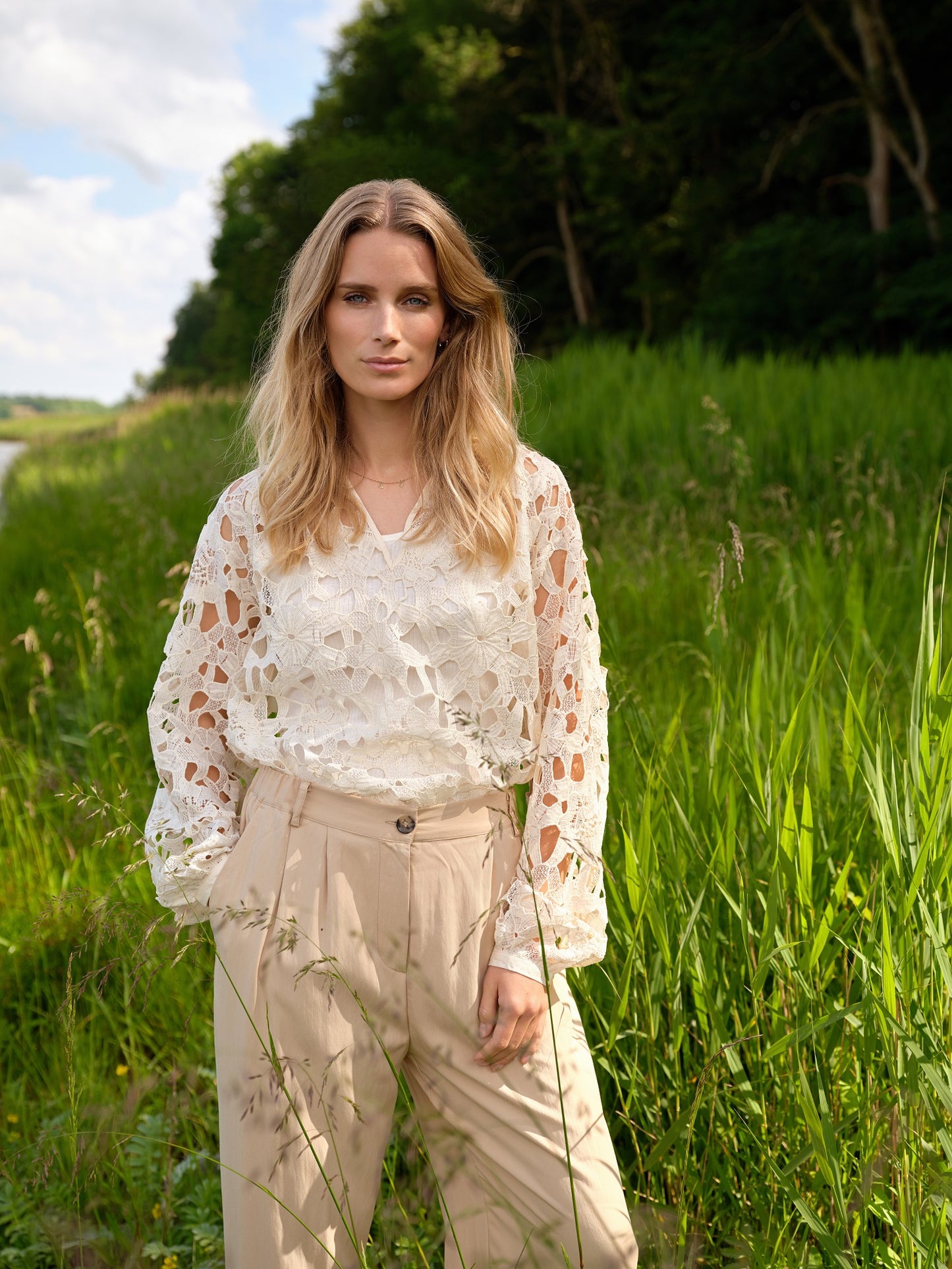 SOYA CONCEPT PAJA 1 Cream Floral Crochet Lace Blouse