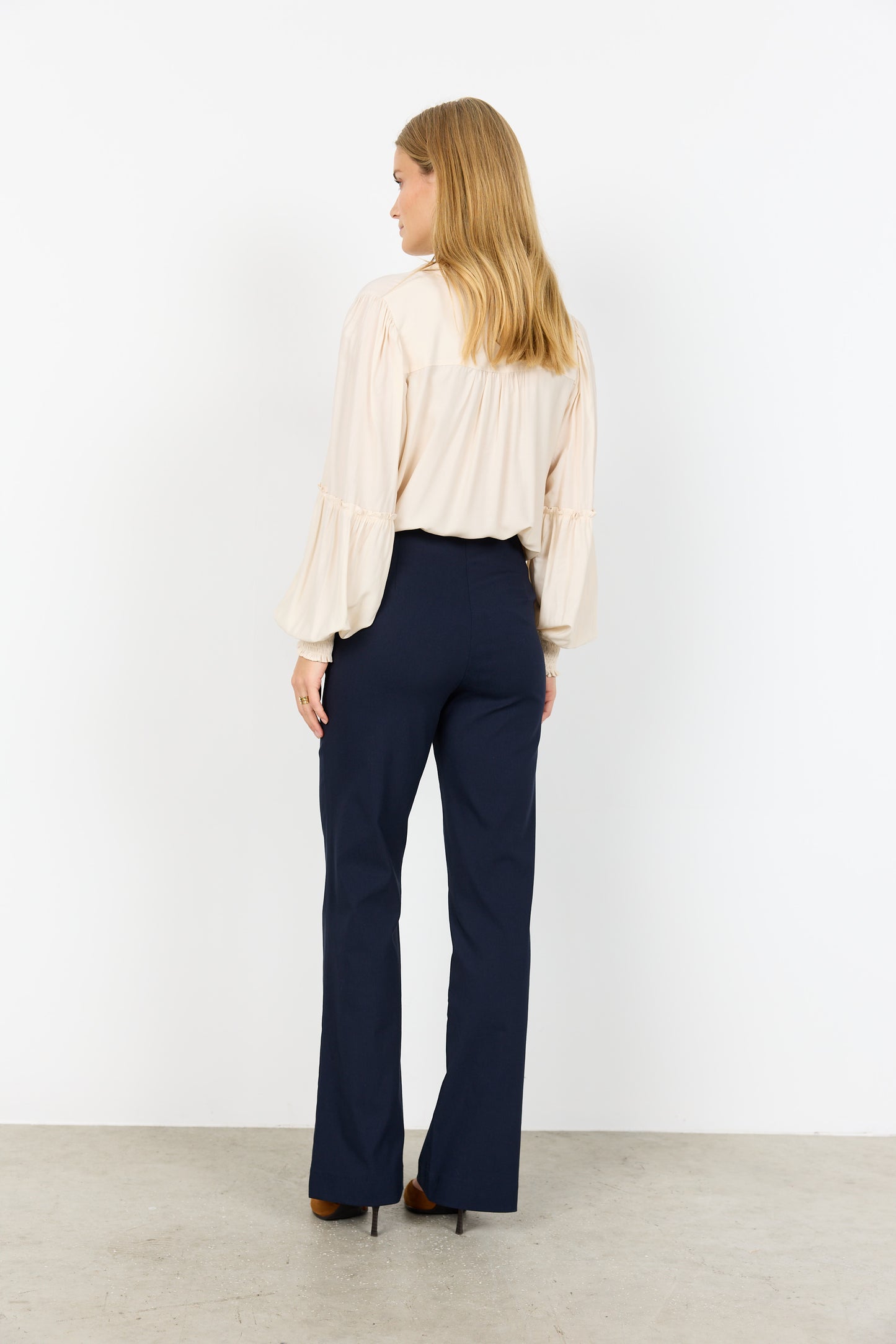 SOYA CONCEPT Lilly Navy Tailored Pants – Straight Leg Button Detail Trousers