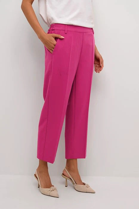 KAFFE SAKURA Fuchsia Pink High-Waisted Cropped Trousers