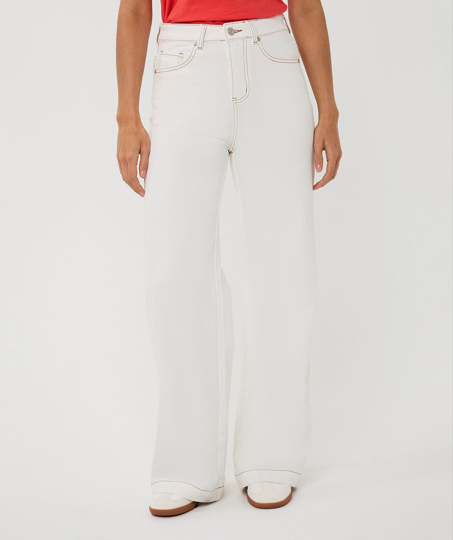 ESQUALO CLÉMENCE Crisp White Wide-Leg Denim Jean & Tan Cross-Stitching
