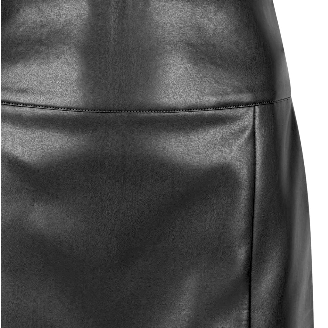 ESQUALO Black Faux Leather Skirt
