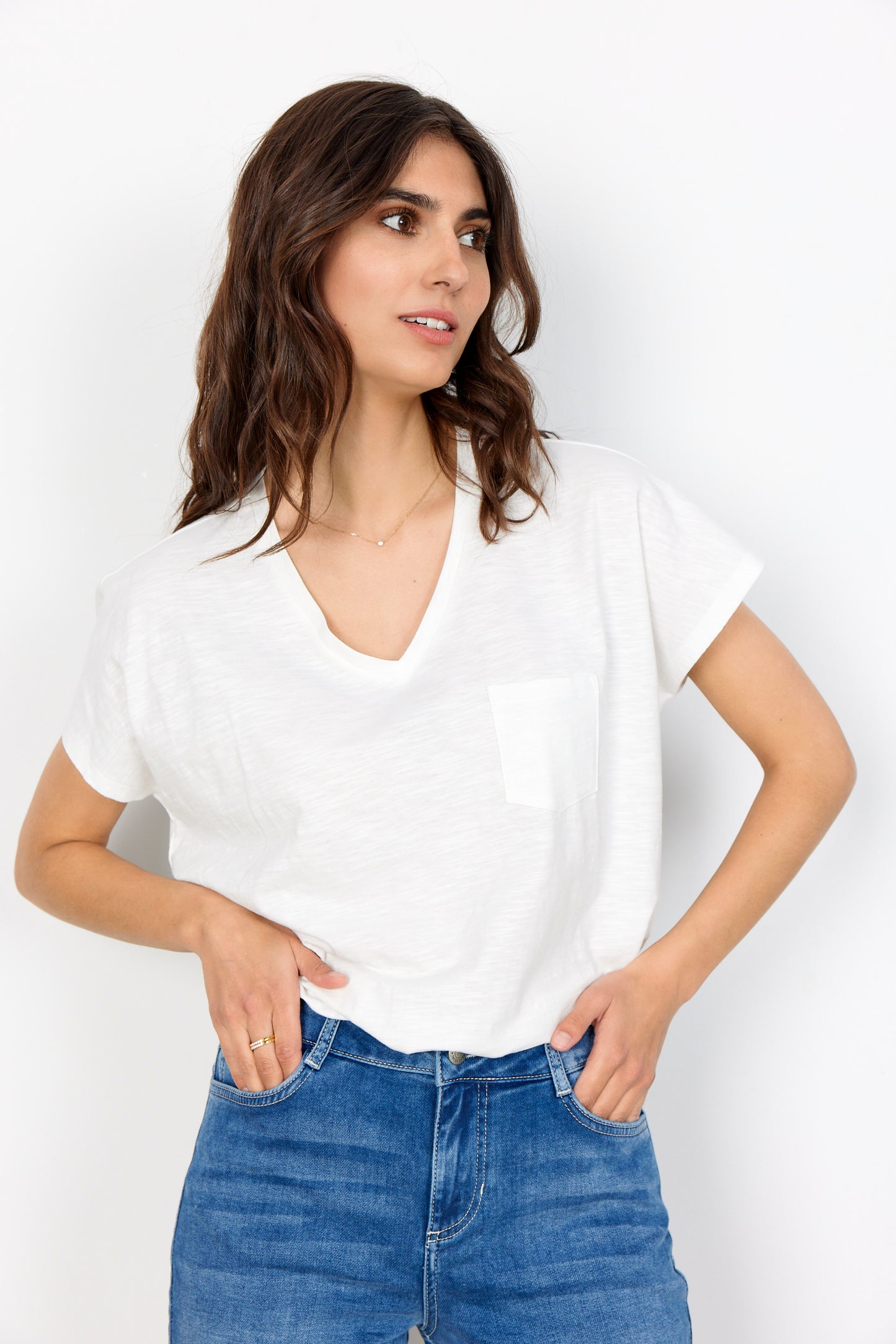 SOYA CONCEPT Babette 32 100% Organic Cotton White Basic Short Sleeve Pocket Tee
