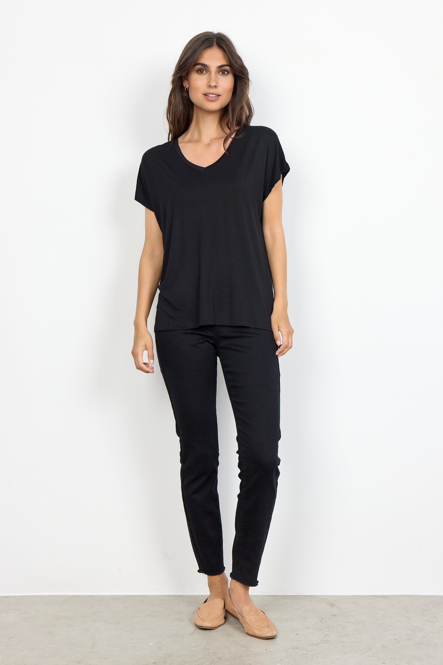 SOYA CONCEPT Marica 32 Black Basic Vneck Tee